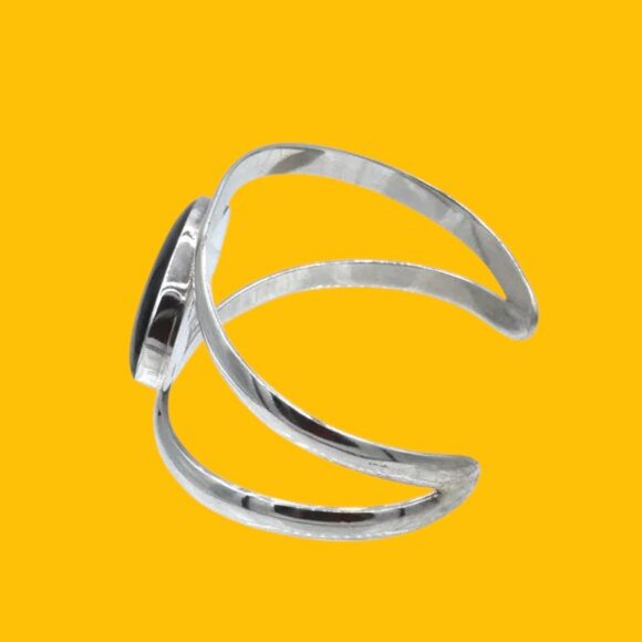 Vintage Sterling Silver Onyx Split Shank Cuff Bracelet - Picture 4 of 5